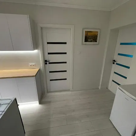 Nadbrzezna Apartman *